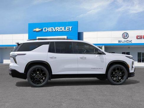 New 2026 Chevrolet Traverse RS image 41