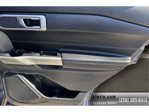 Used 2021 Ford Explorer XLT image 20
