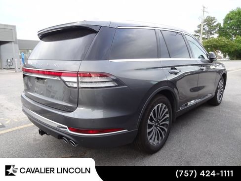 Used 2023 Lincoln Aviator Reserve w/ Elements Package Plus RWD image 6