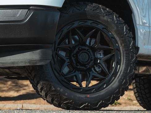 Used 2022 Ford F150 XL image 3