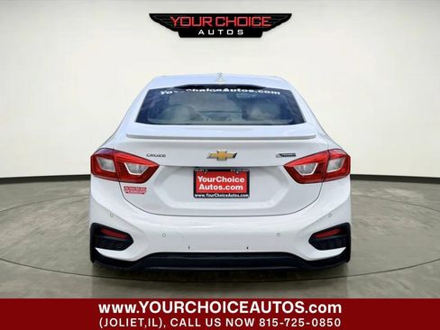 Used 2017 Chevrolet Cruze Premier FWD image 4