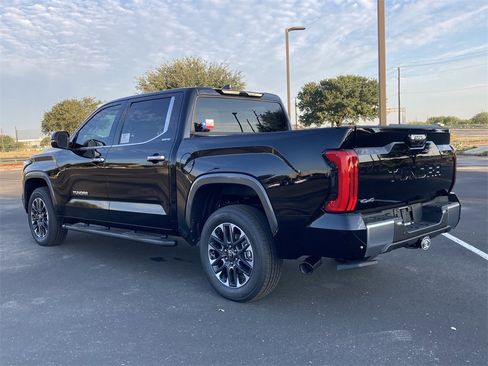 New 2026 Toyota Tundra Limited image 6