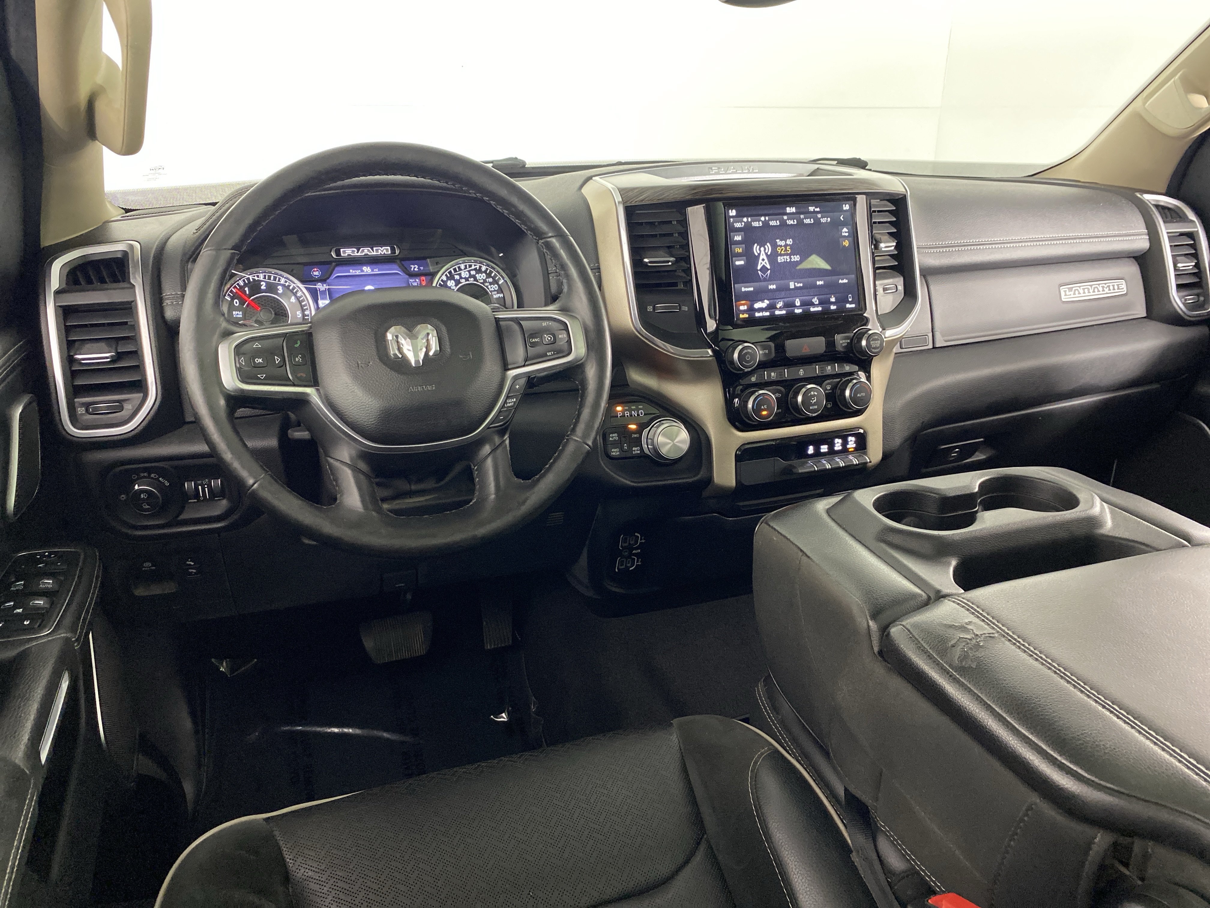 Used 2019 RAM 1500 Laramie AWD/4WD image 39