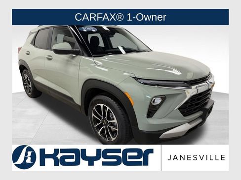 Used 2025 Chevrolet TrailBlazer LT FWD image 1