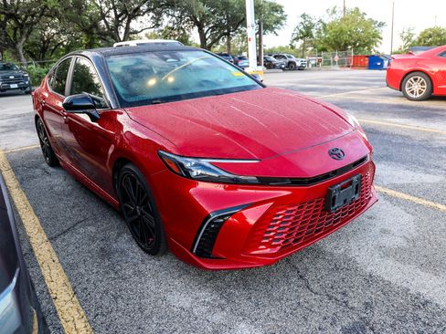 Used 2025 Toyota Camry XSE w/ Premium Package FWD image 6