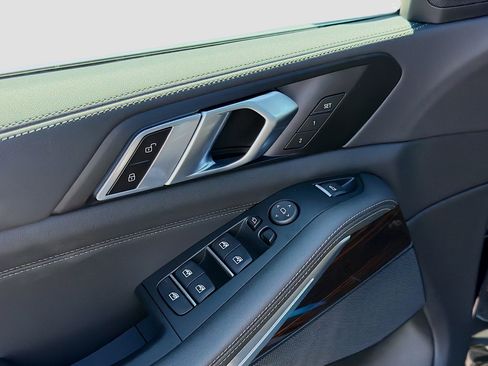 New 2026 BMW X5 sDrive40i RWD image 22