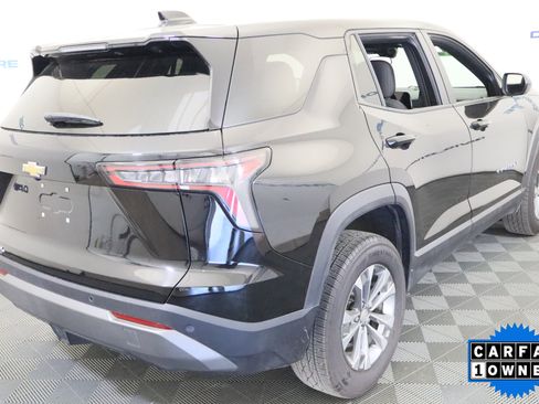 Used 2025 Chevrolet Equinox LT FWD image 6