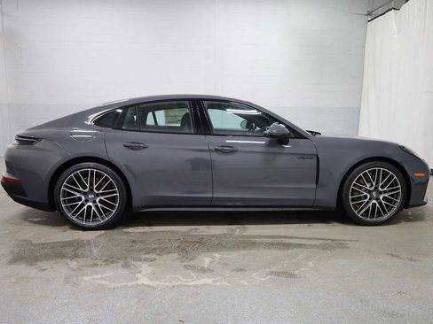 New 2026 Porsche Panamera 4 image 10