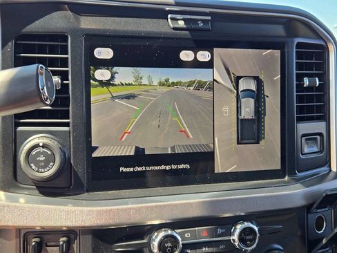 New 2026 Ford F250 Platinum w/ Platinum Plus Package AWD/4WD image 27