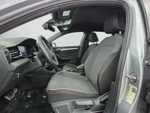 Used 2025 Volkswagen Jetta Sport FWD image 16