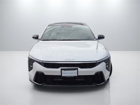 New 2025 Kia K4 GT-Line image 2