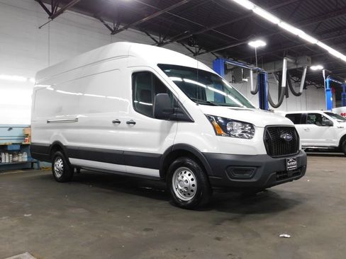 Used 2023 Ford Transit 250 148 High Roof Extended AWD w/ Load Area Protection Package image 3