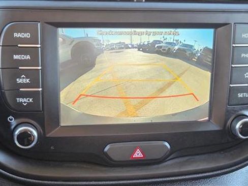 Used 2020 Kia Soul LX image 12