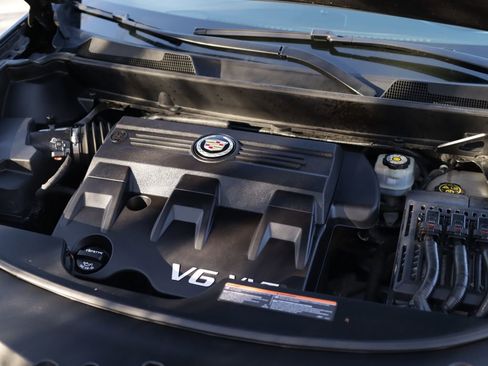 Used 2015 Cadillac SRX Base image 28