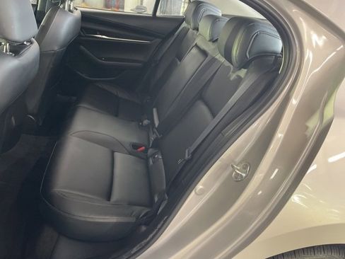 Used 2025 MAZDA MAZDA3 s image 14