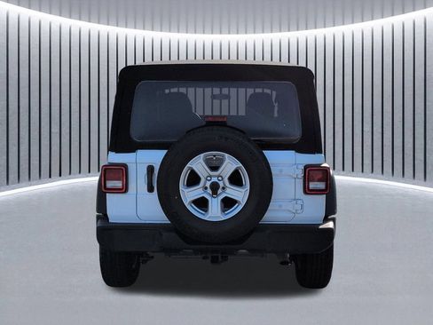 Used 2021 Jeep Wrangler Unlimited Sport AWD/4WD image 4