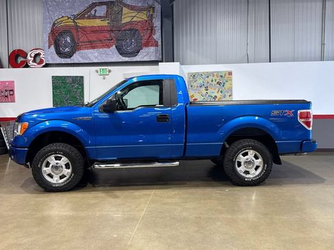 Used 2014 Ford F150 STX w/ Equipment Group 201A Mid AWD/4WD image 4