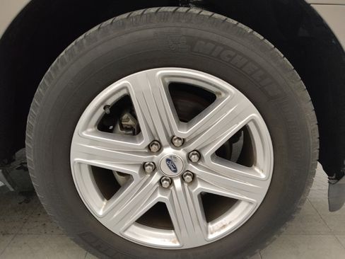 Used 2018 Ford Expedition XLT w/ Equipment Group 202A image 31