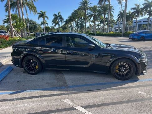 Used 2023 Dodge Charger SRT Hellcat w/ Harman/Kardon Audio Group RWD image 3