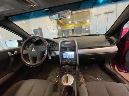 Used 2006 Mitsubishi Galant SE image 31