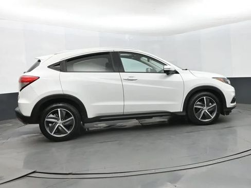 Used 2022 Honda HR-V EX-L image 4