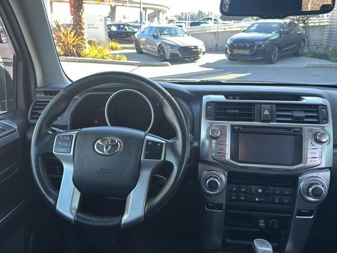 Used 2013 Toyota 4Runner Limited image 9