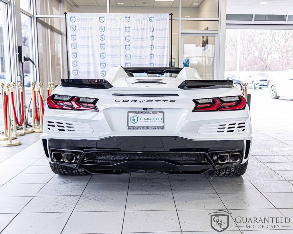 Used 2024 Chevrolet Corvette E-Ray AWD/4WD image 13