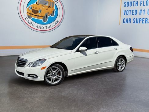 Used 2010 Mercedes-Benz E 350 4MATIC Sedan image 2