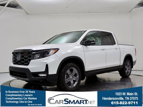 Used 2024 Honda Ridgeline TrailSport image 1