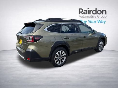 Used 2023 Subaru Outback Limited AWD/4WD image 7