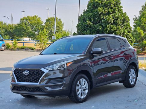 Used 2020 Hyundai Tucson Value FWD image 3