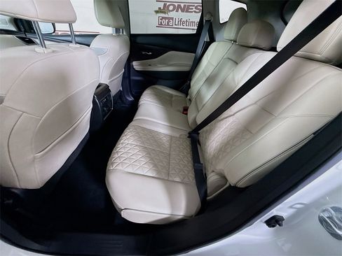 Used 2020 Nissan Murano Platinum w/ Cargo Package image 29