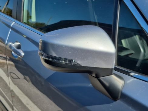 Used 2019 Subaru Forester Limited image 9