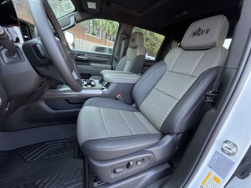 New 2026 Chevrolet Silverado 2500 ZR2 w/ ZR2 Bison Edition AWD/4WD image 20