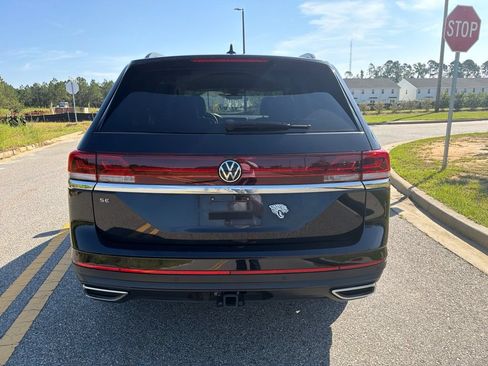 Used 2024 Volkswagen Atlas SE FWD image 7