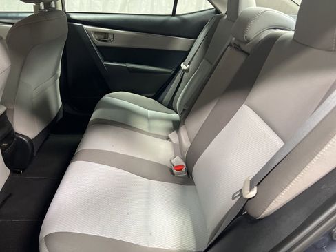 Used 2019 Toyota Corolla LE image 15