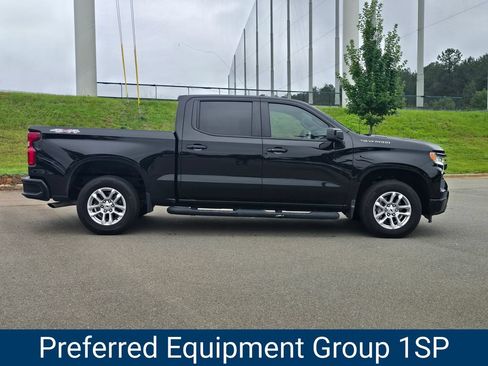 Certified 2025 Chevrolet Silverado 1500 RST w/ Convenience Package II AWD/4WD image 2