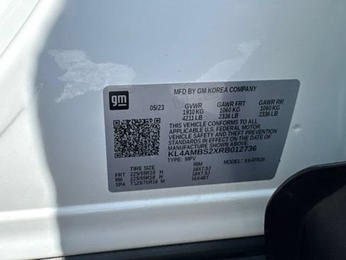 Used 2024 Buick Encore GX Preferred FWD image 30