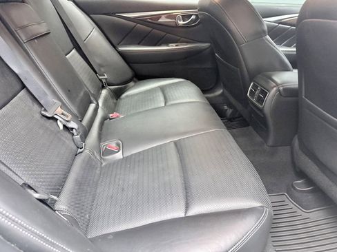 Used 2016 INFINITI Q50 Sport image 14