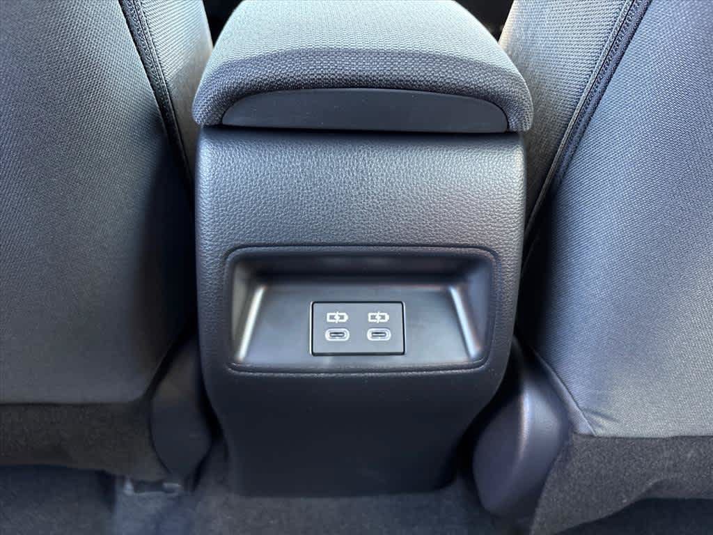 Used 2026 Toyota Corolla SE w/ SE Package FWD image 10