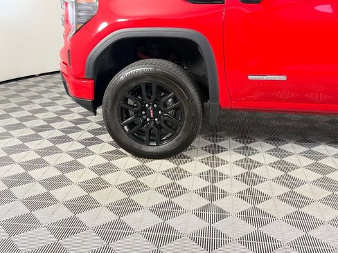 Used 2025 GMC Sierra 1500 Elevation AWD/4WD image 12