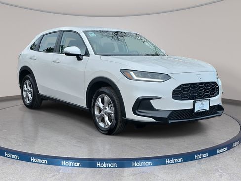 Certified 2025 Honda HR-V LX image 9