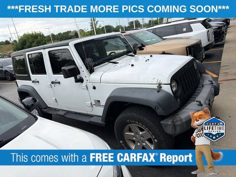 Used 2017 Jeep Wrangler Unlimited Sport w/ Quick Order Package 24S AWD/4WD image 3
