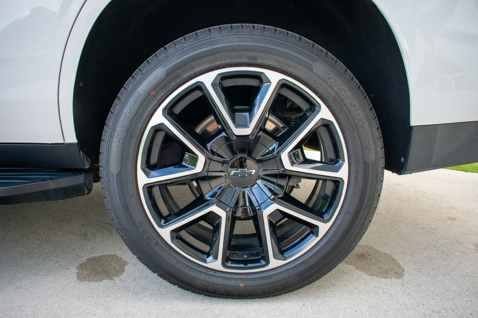 Used 2023 Chevrolet Tahoe RST AWD/4WD image 14