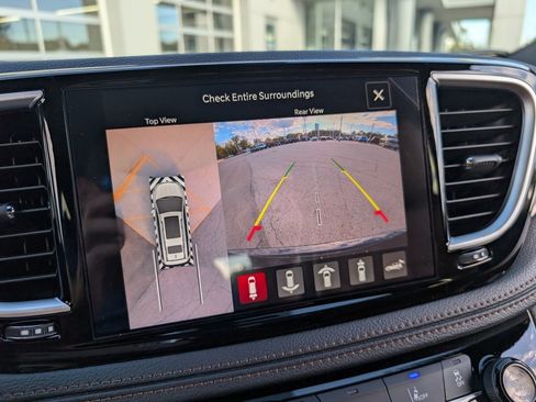 New 2026 Chrysler Pacifica Pinnacle w/ Trailer Tow Group image 28