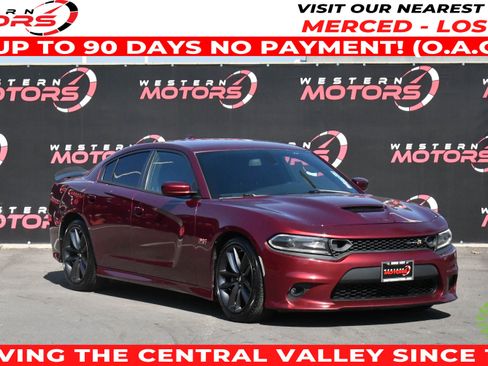 Used 2019 Dodge Charger Scat Pack RWD image 1