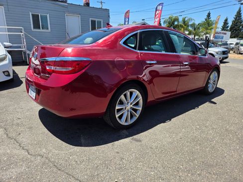 Used 2013 Buick Verano Leather FWD image 4