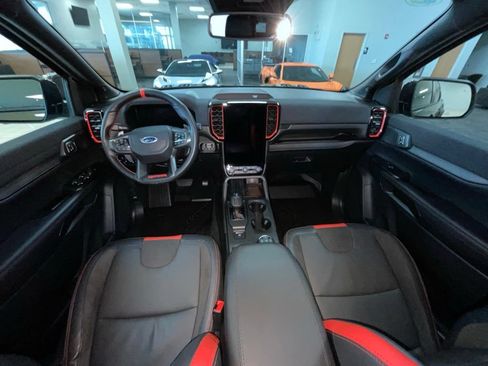 Used 2025 Ford Ranger Raptor AWD/4WD image 9