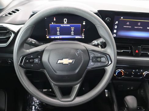 Certified 2025 Chevrolet TrailBlazer LT AWD/4WD image 9
