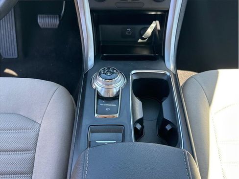 Used 2019 Ford Fusion S FWD image 17
